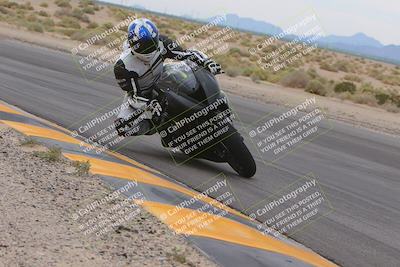 media/Sep-10-2023-SoCal Trackdays (Sun) [[6b4faecef6]]/Turn 4 Inside (925am)/